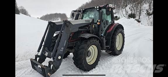 Valtra N134D Traktori