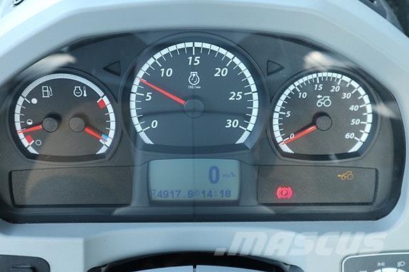 Valtra N154ED Traktori