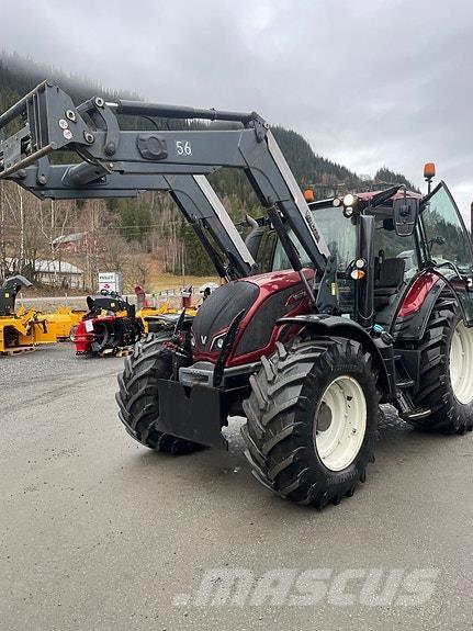 Valtra N174 Versu Traktori