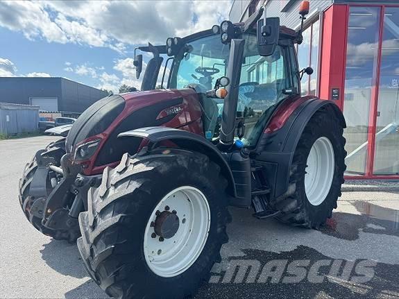 Valtra N174D Traktori