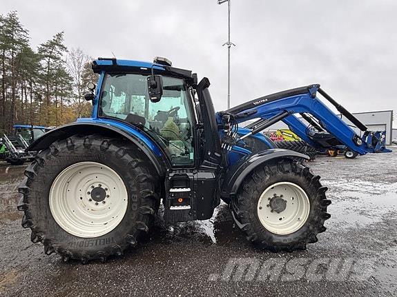 Valtra N174D Traktori