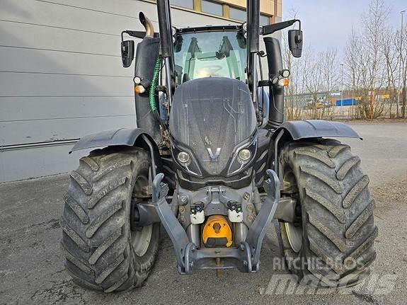 Valtra T234 Traktori