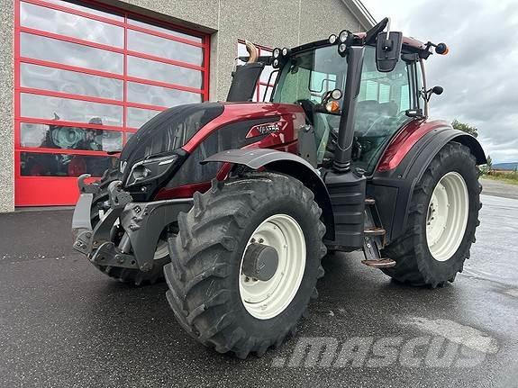 Valtra T234 Traktori