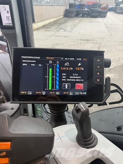 Valtra T234D Traktori