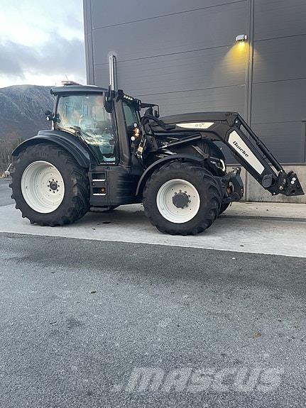 Valtra T235 Direct Traktori