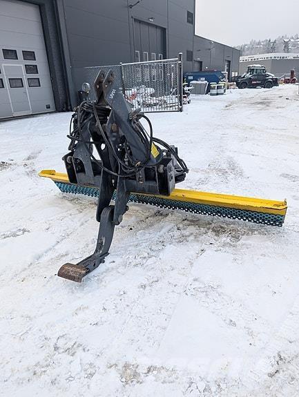 Vama 2750 Cita ceļu uzturēšanas un sniega novākšanas tehnika