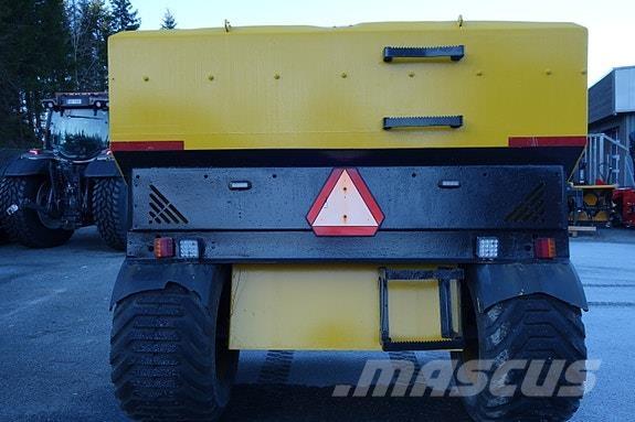 Vama 5 kubikk Cita ceļu uzturēšanas un sniega novākšanas tehnika