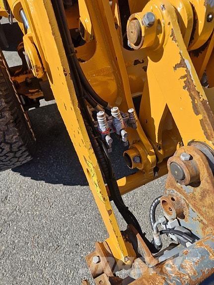 Venieri 1.63C Lietoti riteņu kompaktiekrāvēji