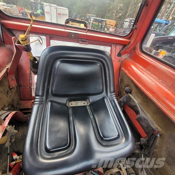 Volvo BM BM 650 Traktori