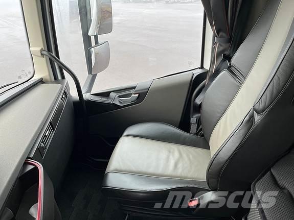 Volvo FH540 6x4 Pašizgāzējs