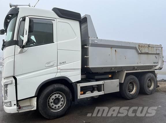 Volvo FH540 6x4 Pašizgāzējs