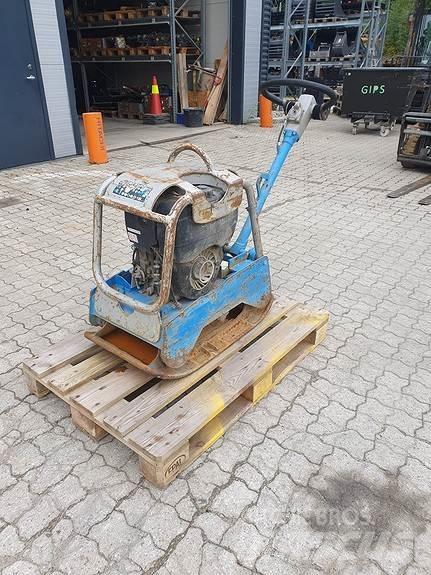 Weber CR 4 E Asfalta klājēji