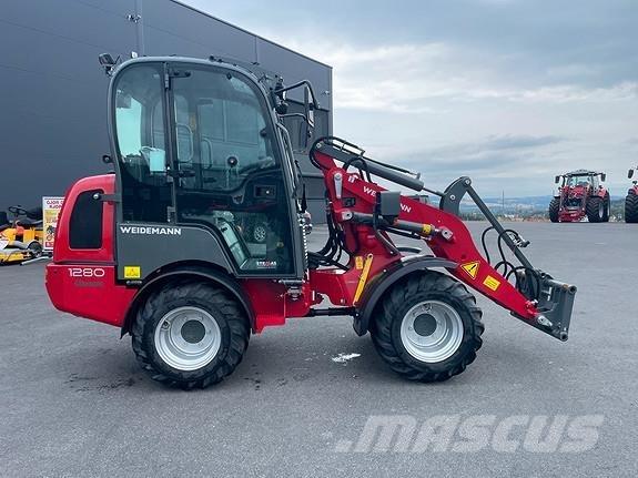 Weidemann 1280 Lietoti riteņu kompaktiekrāvēji