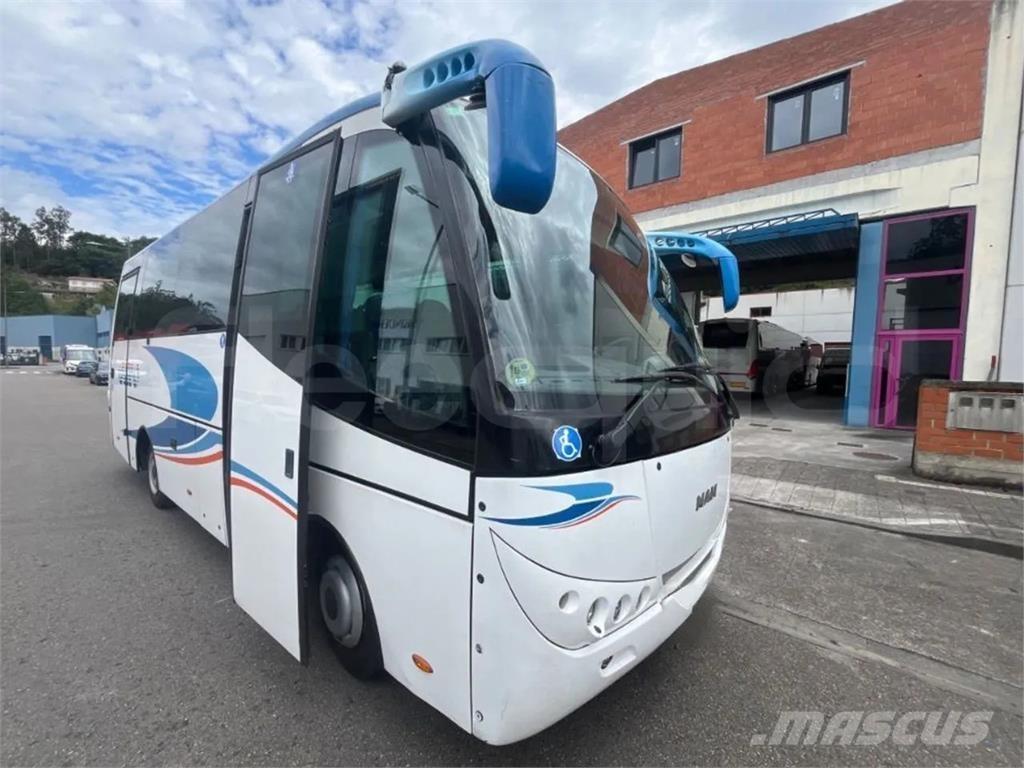 MAN Dexon Tūrisma autobusi