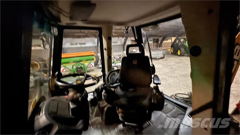 JCB 4CX 4CX Ekskavatori-iekrāvēji