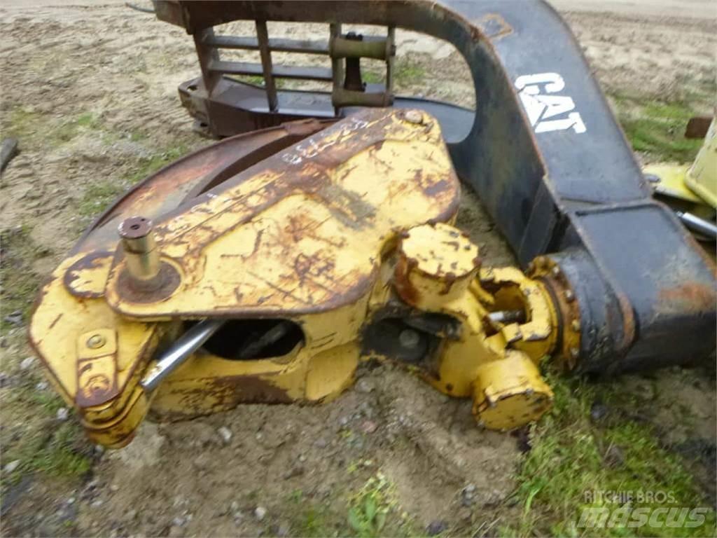 CAT 120 Satvērējs