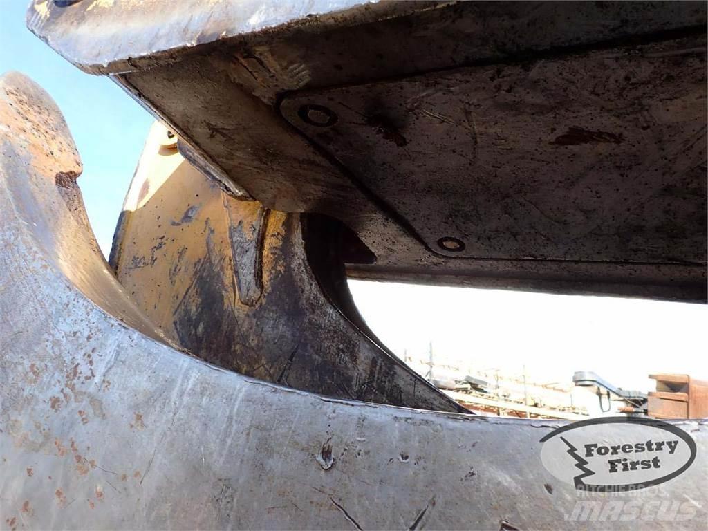 CAT 19' grapple Satvērējs