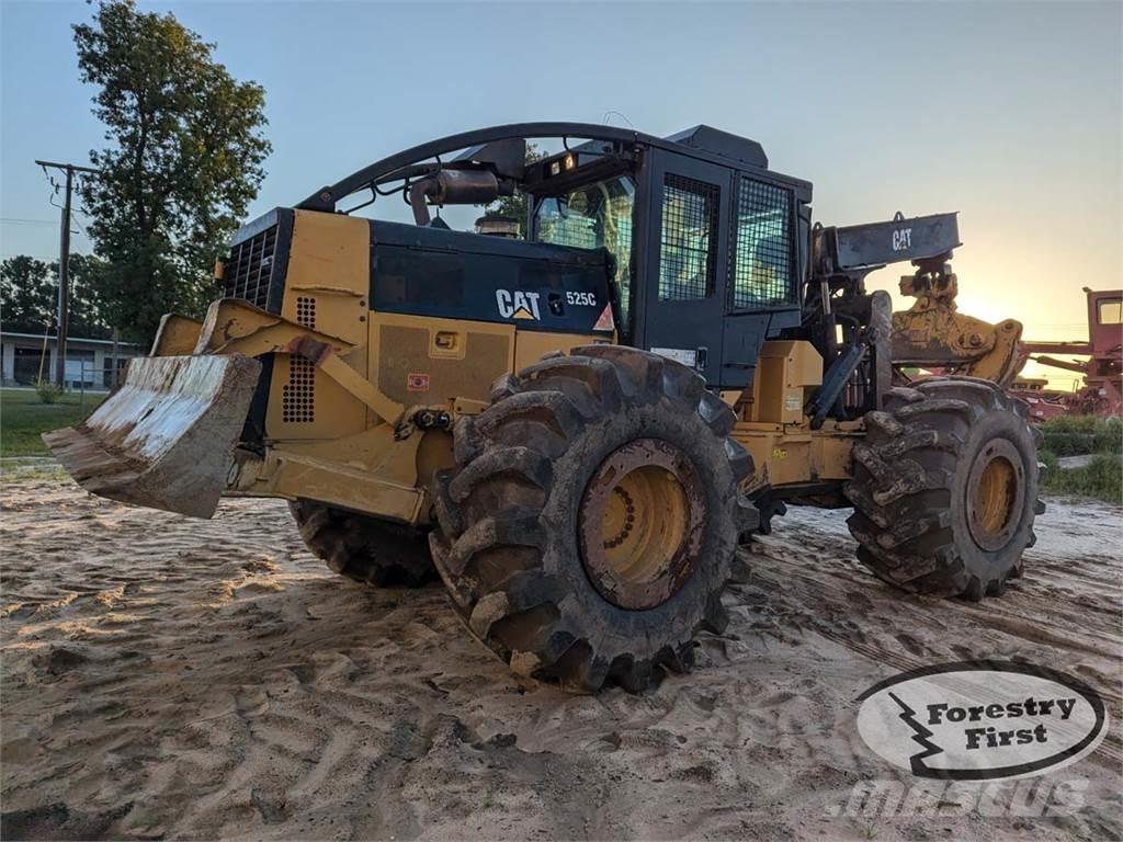 CAT 525C Šķeldotāji