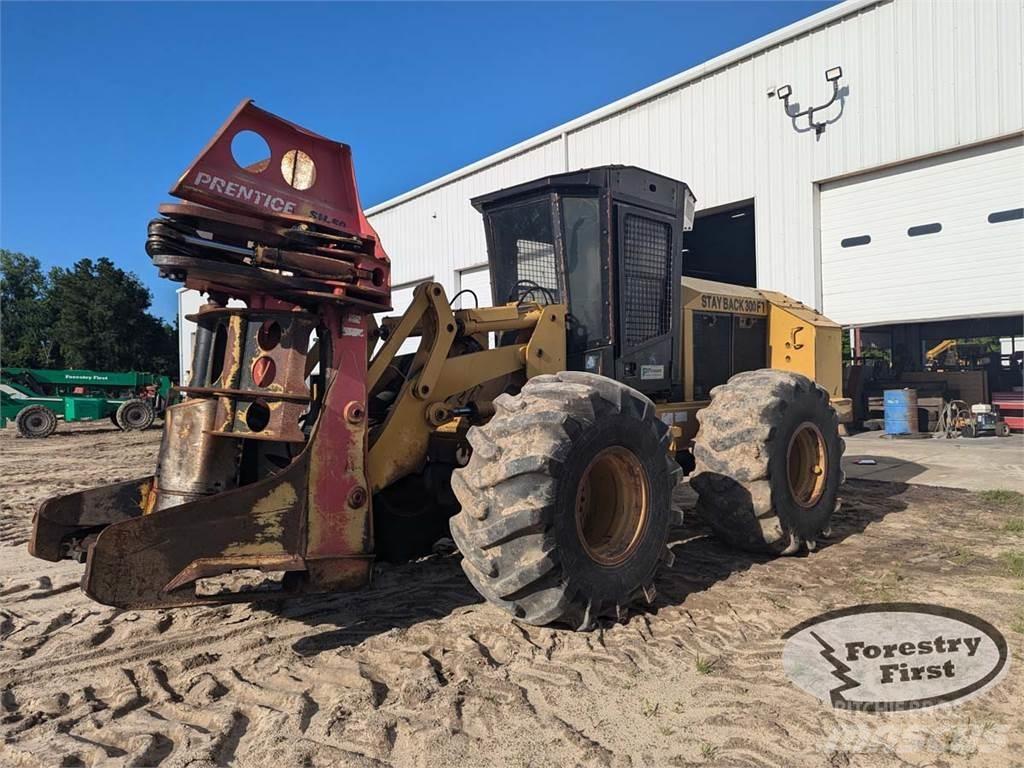 CAT 553 Zaru savācēji