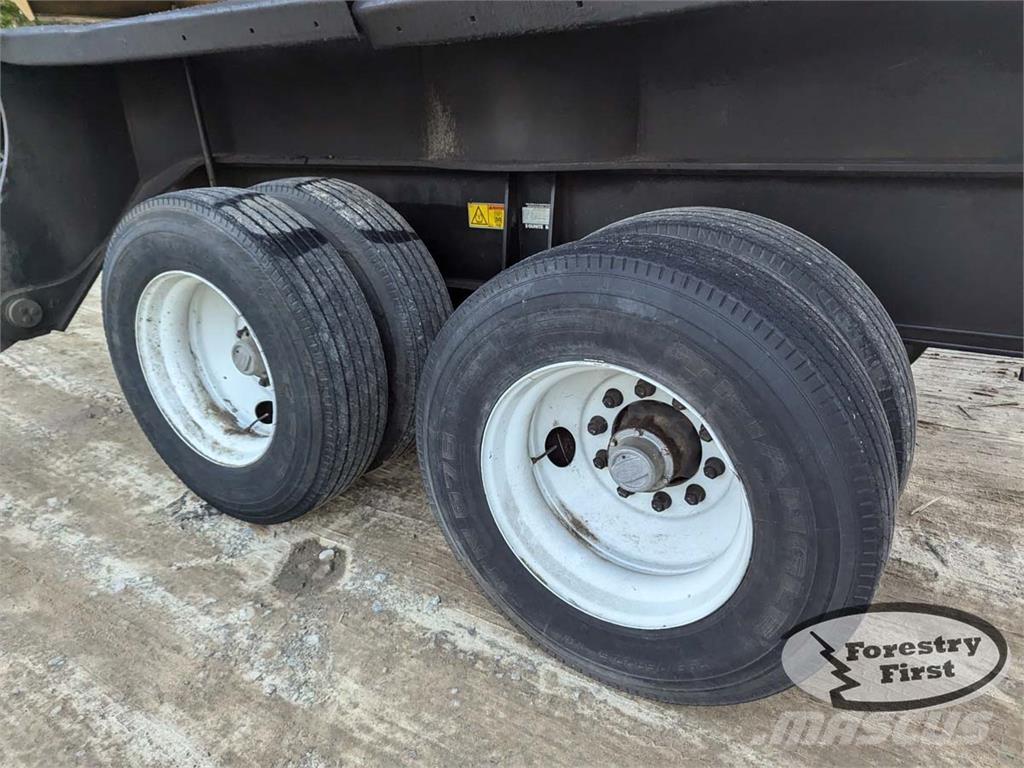 CAT 559C Baļķu iekrāvēji