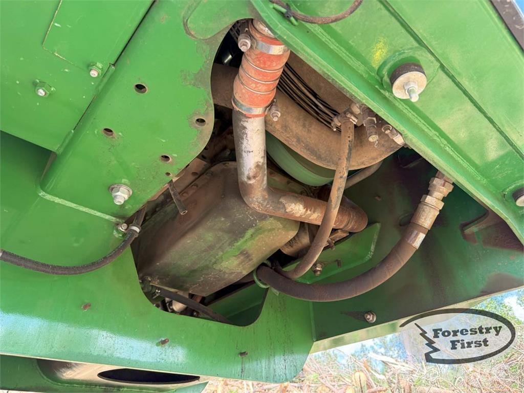 John Deere 437E Baļķu iekrāvēji