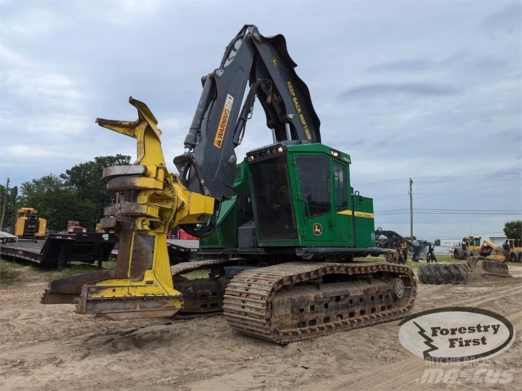 John Deere 853M Zaru savācēji