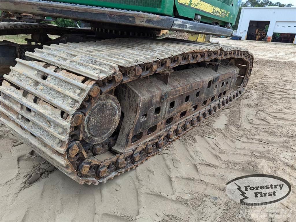 John Deere 853M Zaru savācēji