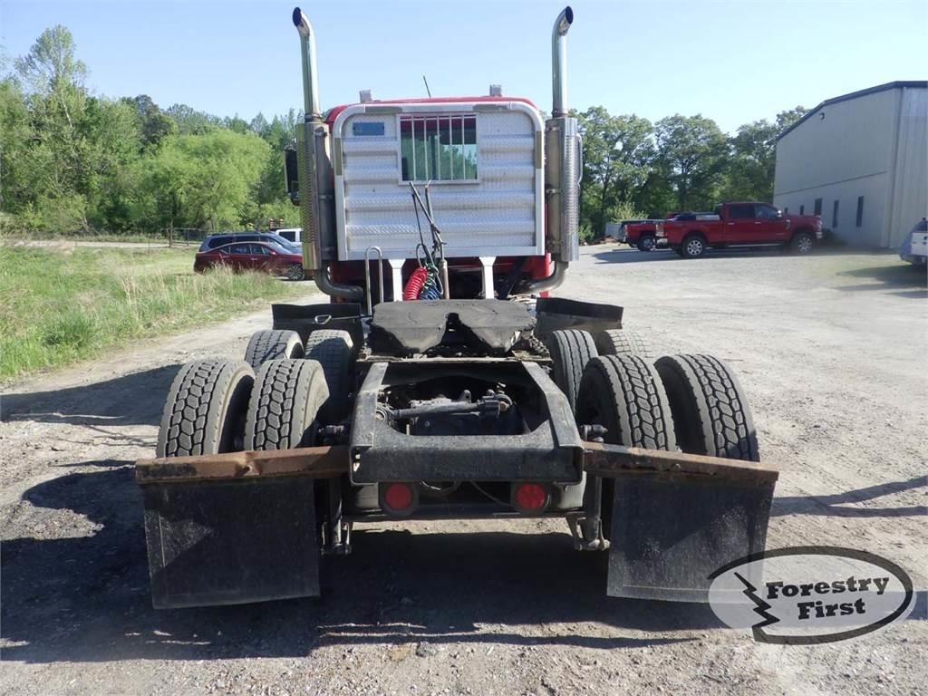 Mack CHN613 Mežizstrāde- Citi