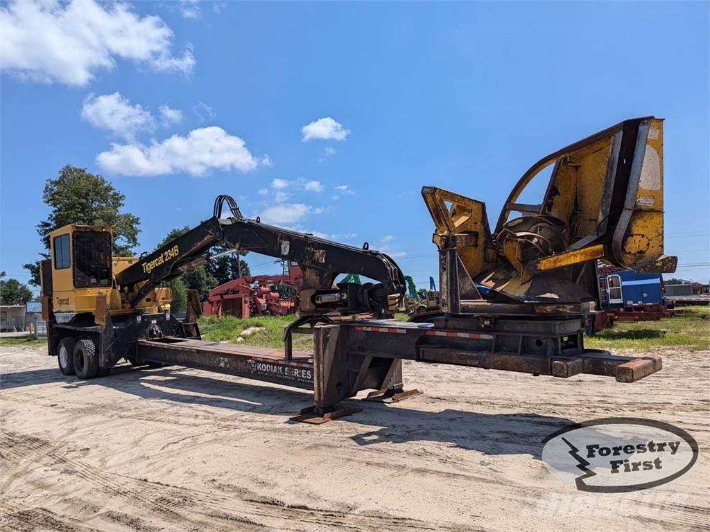 Tigercat 234B Baļķu iekrāvēji