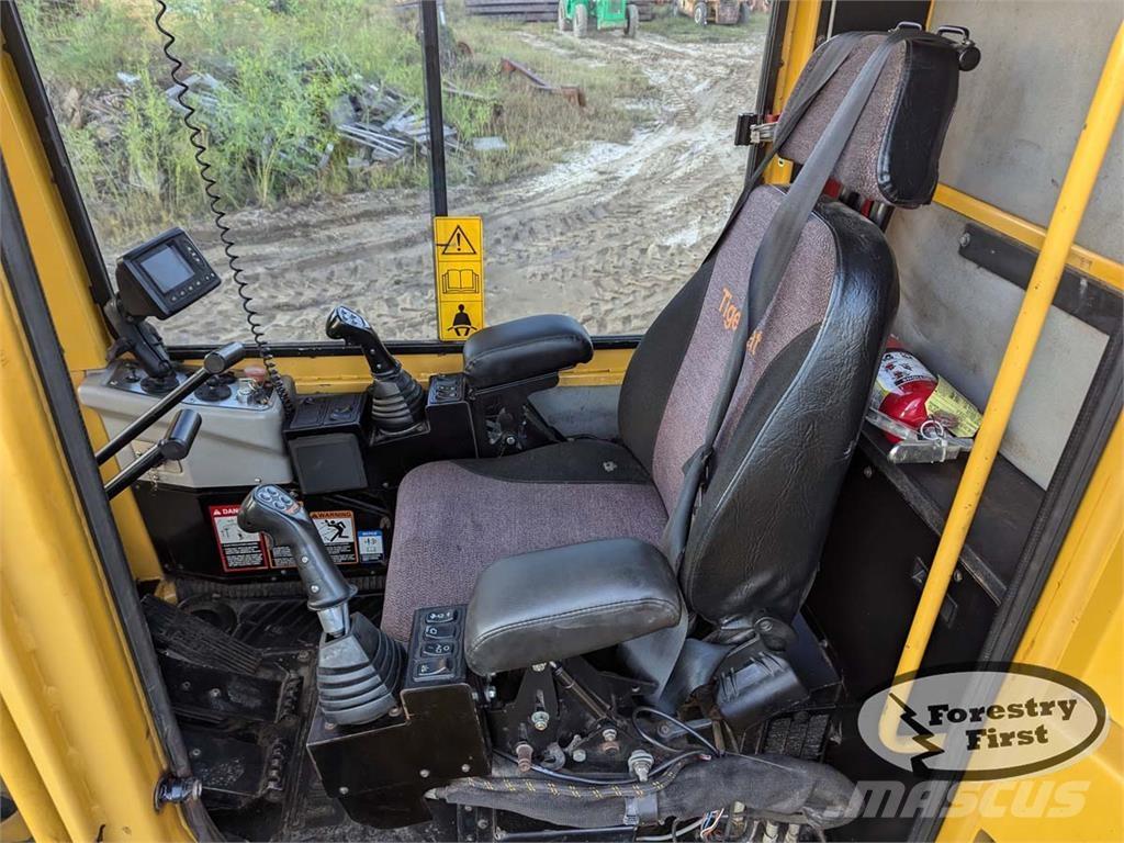 Tigercat T234B Baļķu iekrāvēji