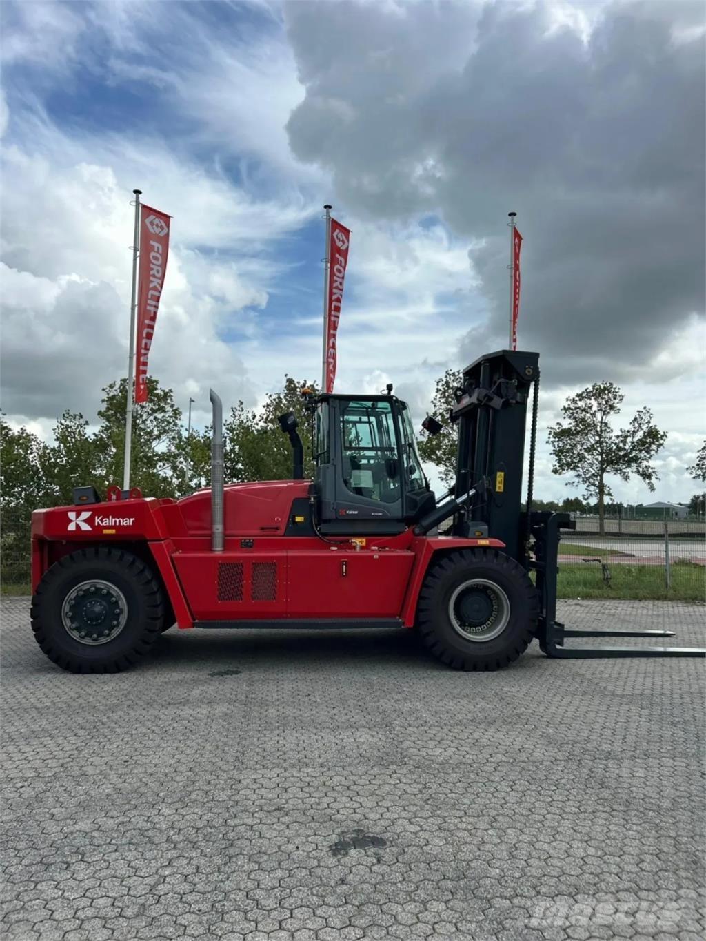 Kalmar DCG250-12 Tehnika ar dīzeļa dzinēju