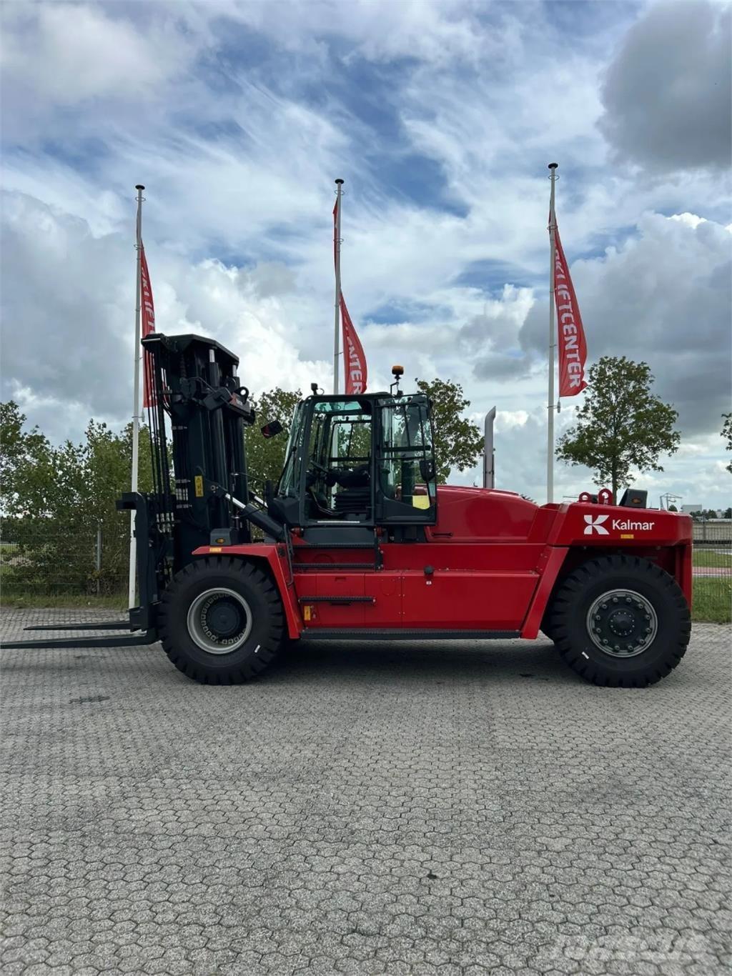 Kalmar DCG250-12 Tehnika ar dīzeļa dzinēju