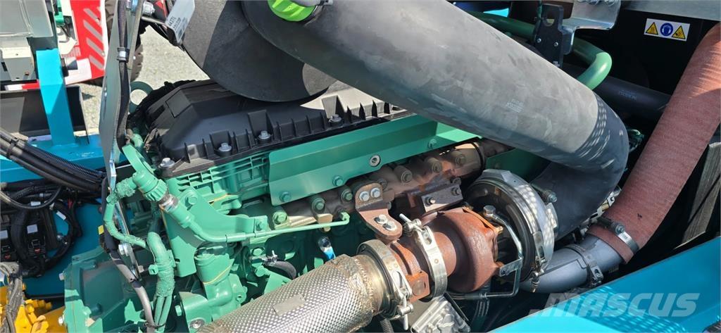 SMV 25-1200C Tehnika ar dīzeļa dzinēju