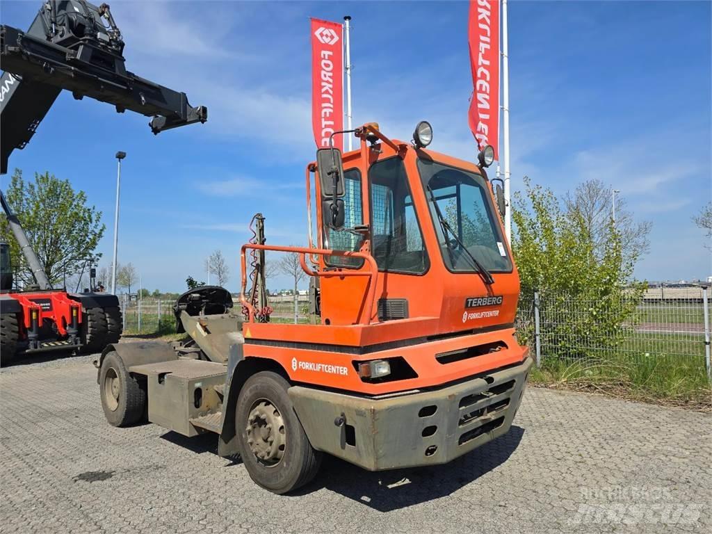 Terberg YT182 Terminālie traktori