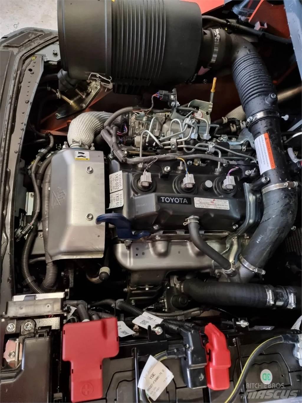 Toyota 8FD70F Tehnika ar dīzeļa dzinēju