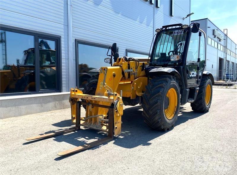 JCB 535-95 Teleskopiskie manipulatori