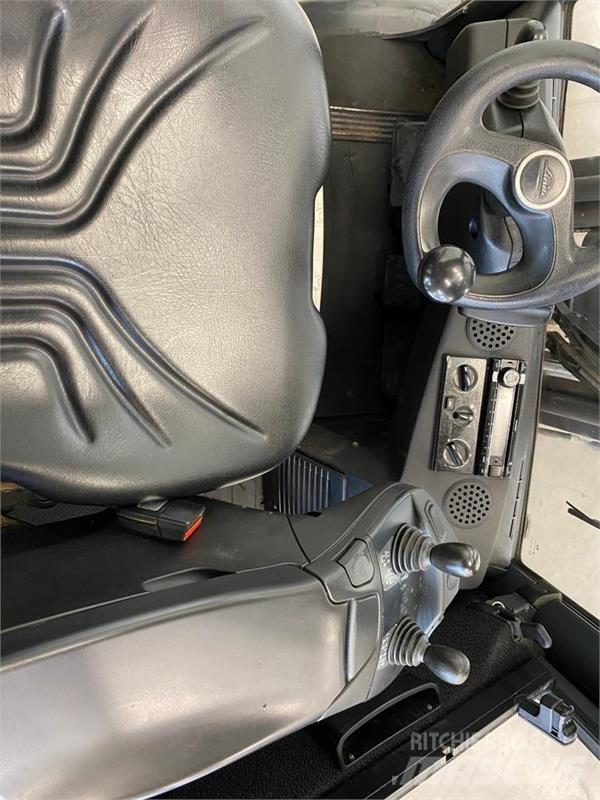 Linde H35D Autokrāvēji - citi