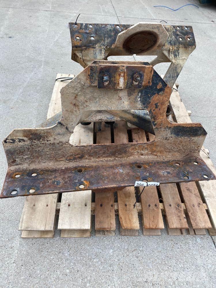  Chalmers Šasija un piekare