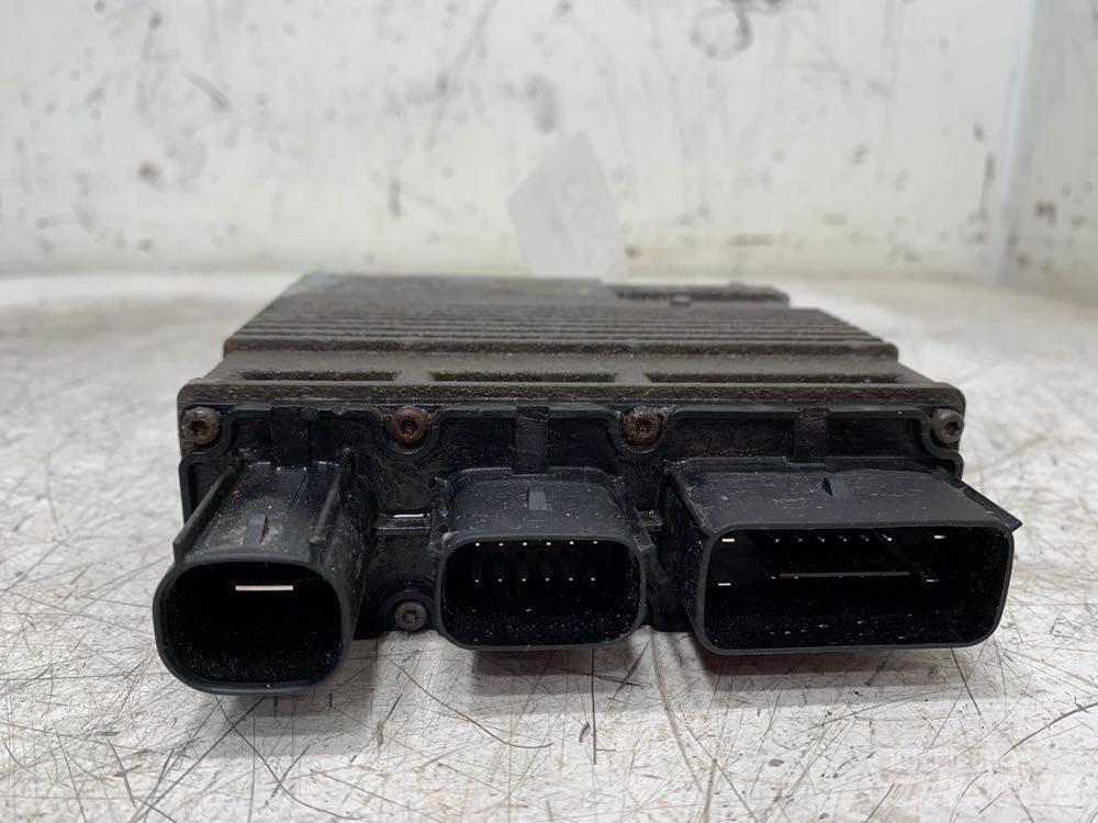 Ford F-550 Kabīnes un interjers