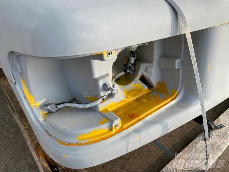 Ford L8501 Kabīnes un interjers