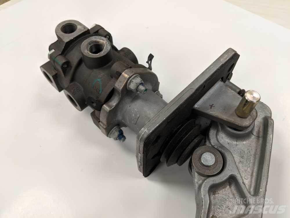 Meritor  Bremzes