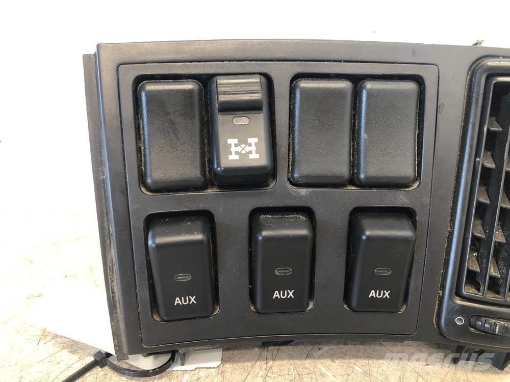 Volvo VNL Elektronika