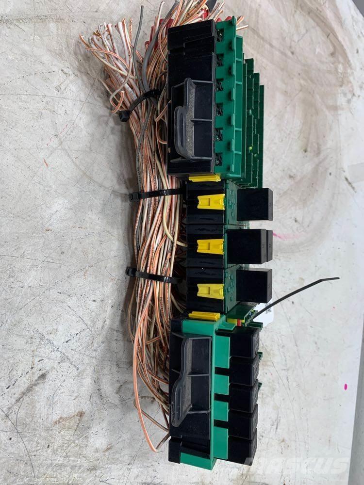 Volvo VNL Elektronika