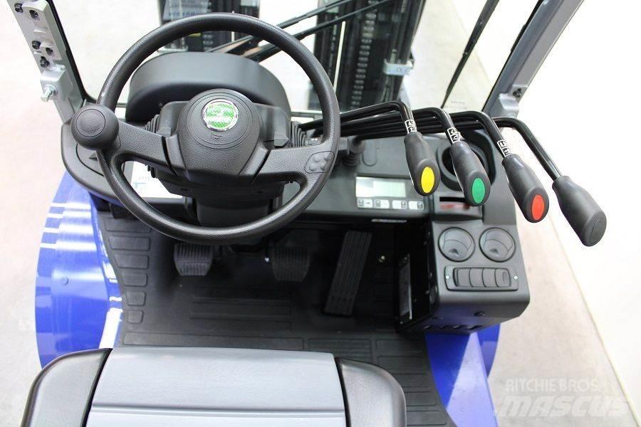 Cesab M 330 DV Tehnika ar dīzeļa dzinēju