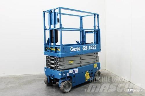 Genie GS 1932 Šķerveida pacēlāji