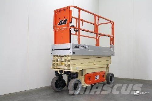 JLG 2030 ES Šķerveida pacēlāji