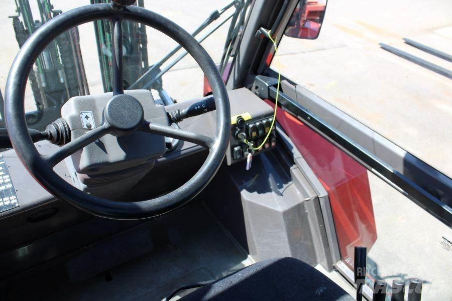 Manitou M 30-4 Apvidus autokrāvējs