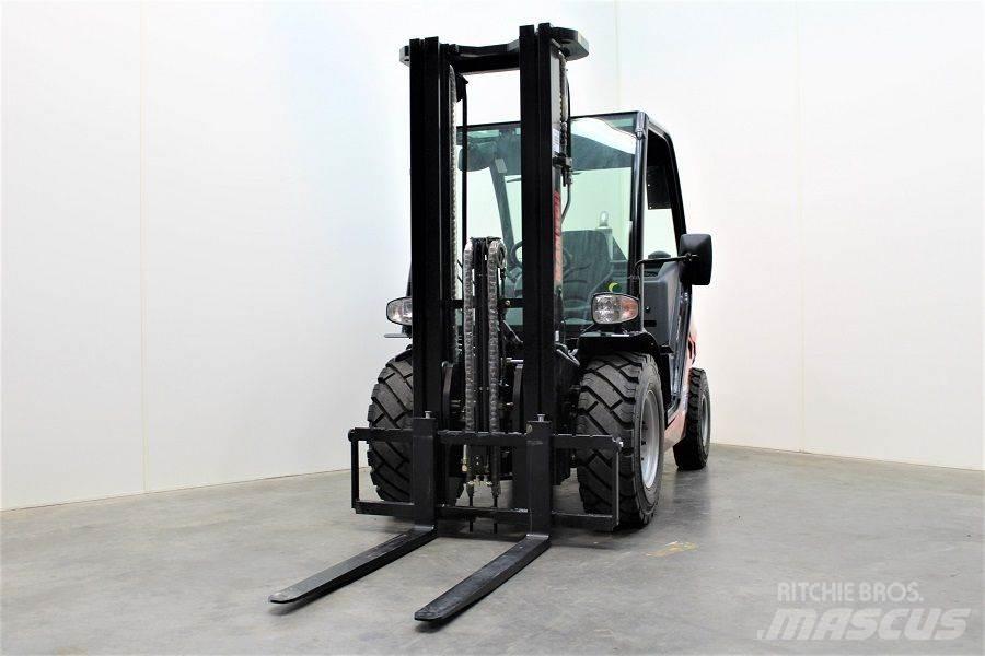Manitou MSI 25 D Apvidus autokrāvējs