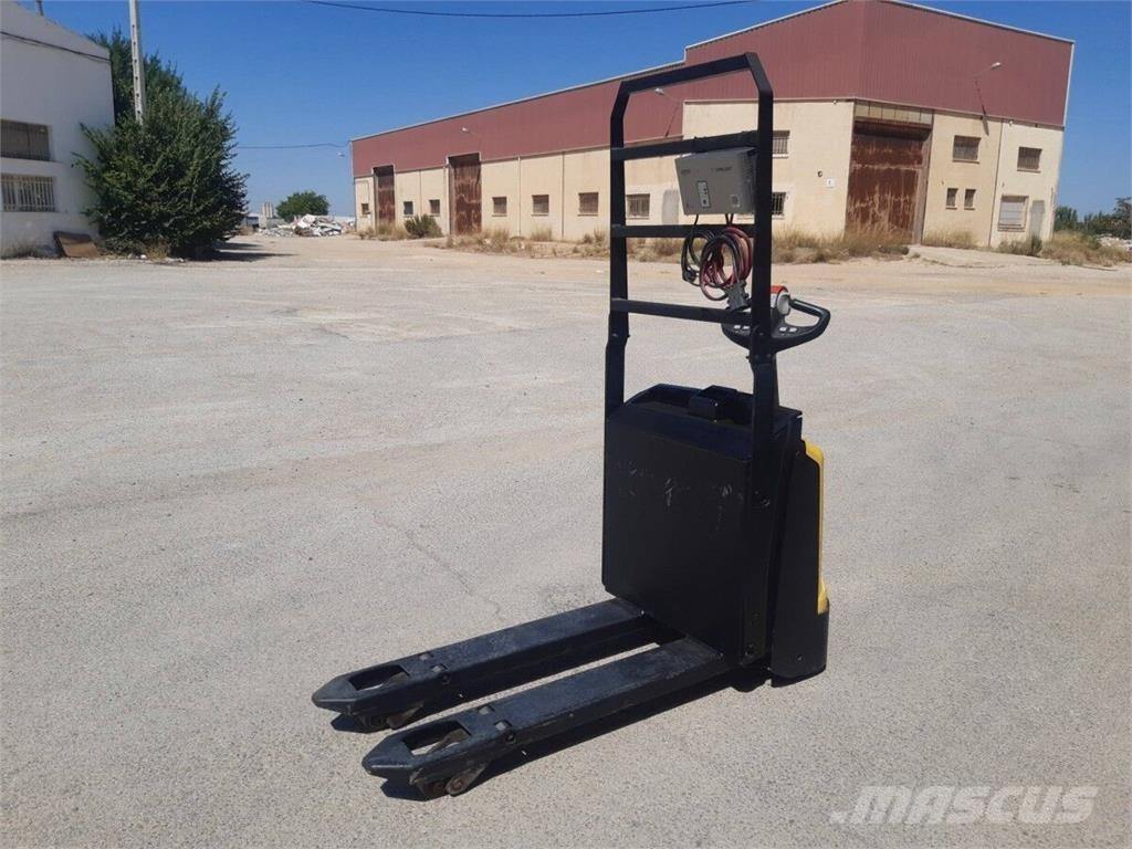 Hyster P1.6 Iekraušanas tehnika- Citi