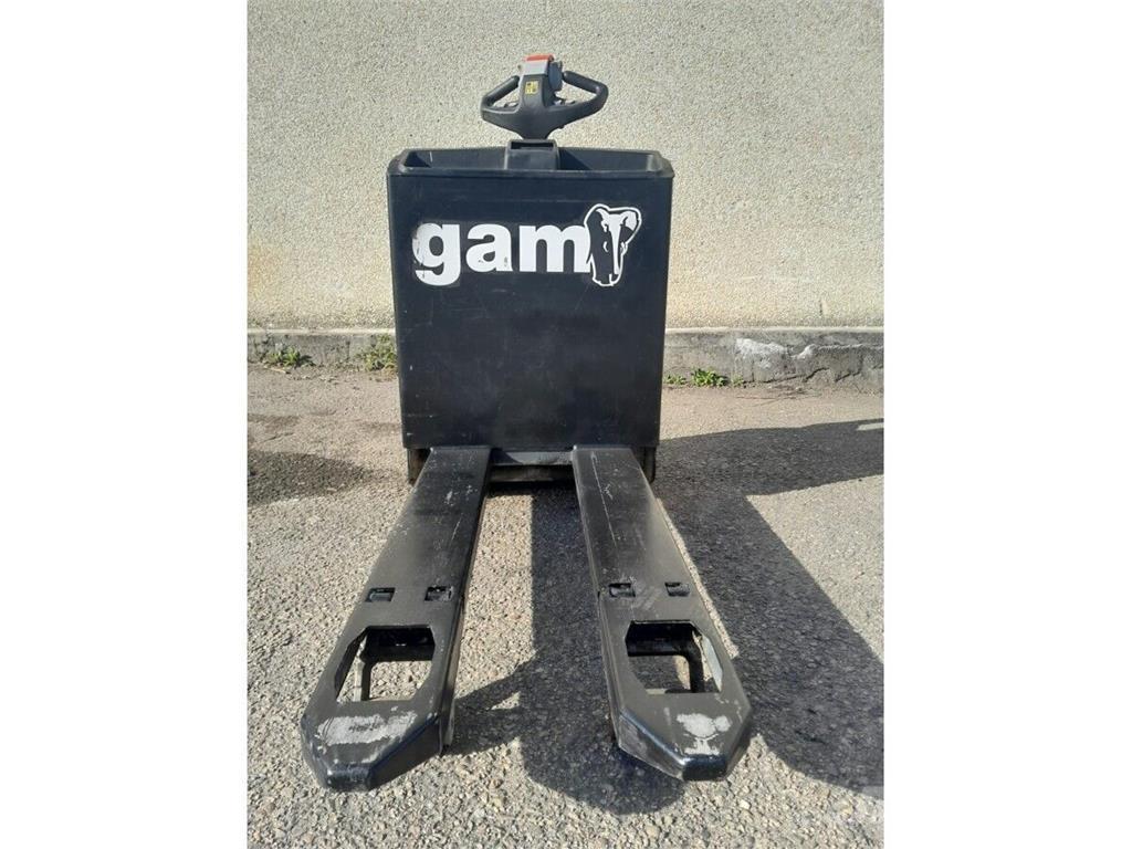 Hyster P1.8 Iekraušanas tehnika- Citi